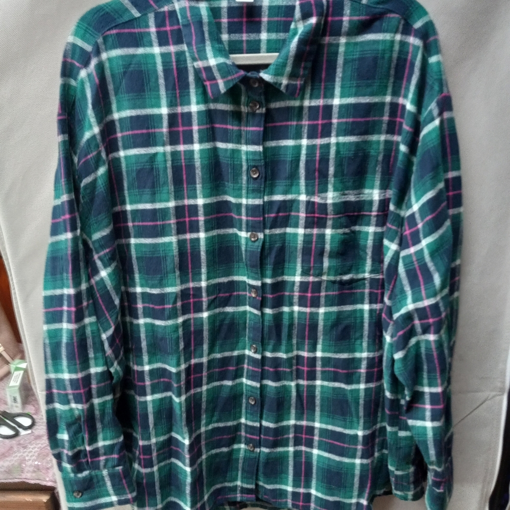 Men's flannel long sleeve button down shirt XXL